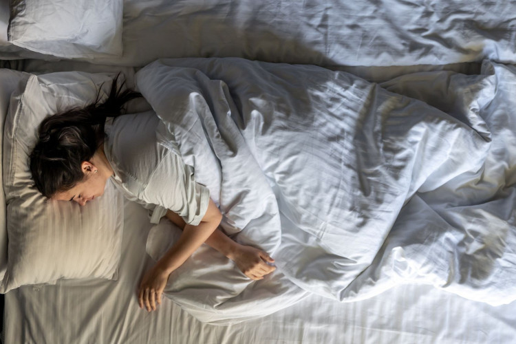 Versão sintética do hormônio melatonina é procurada por quem tem problemas para dormir.