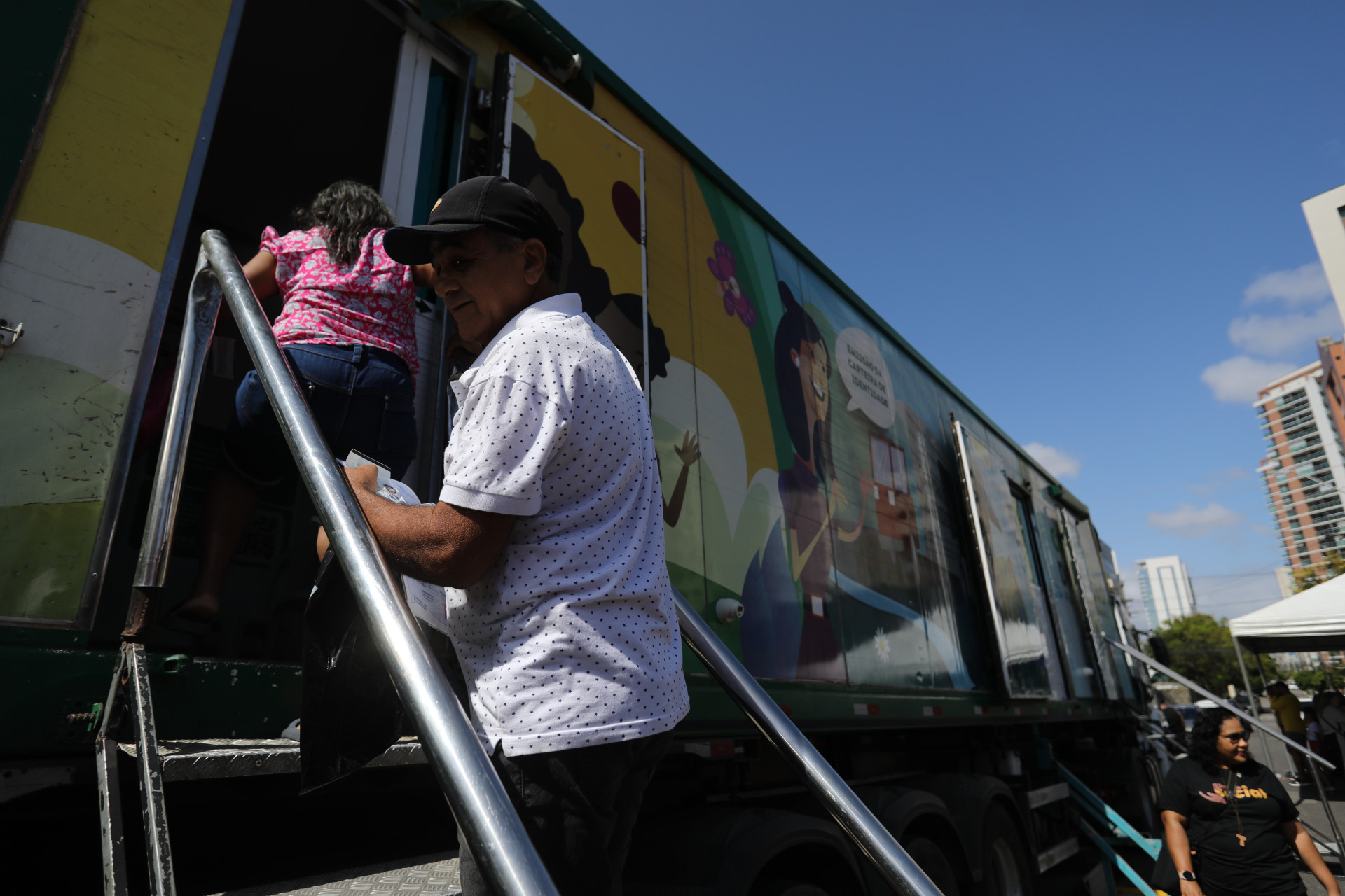 Shalom promove servi&ccedil;os para marcar o Dia Mundial dos Pobres