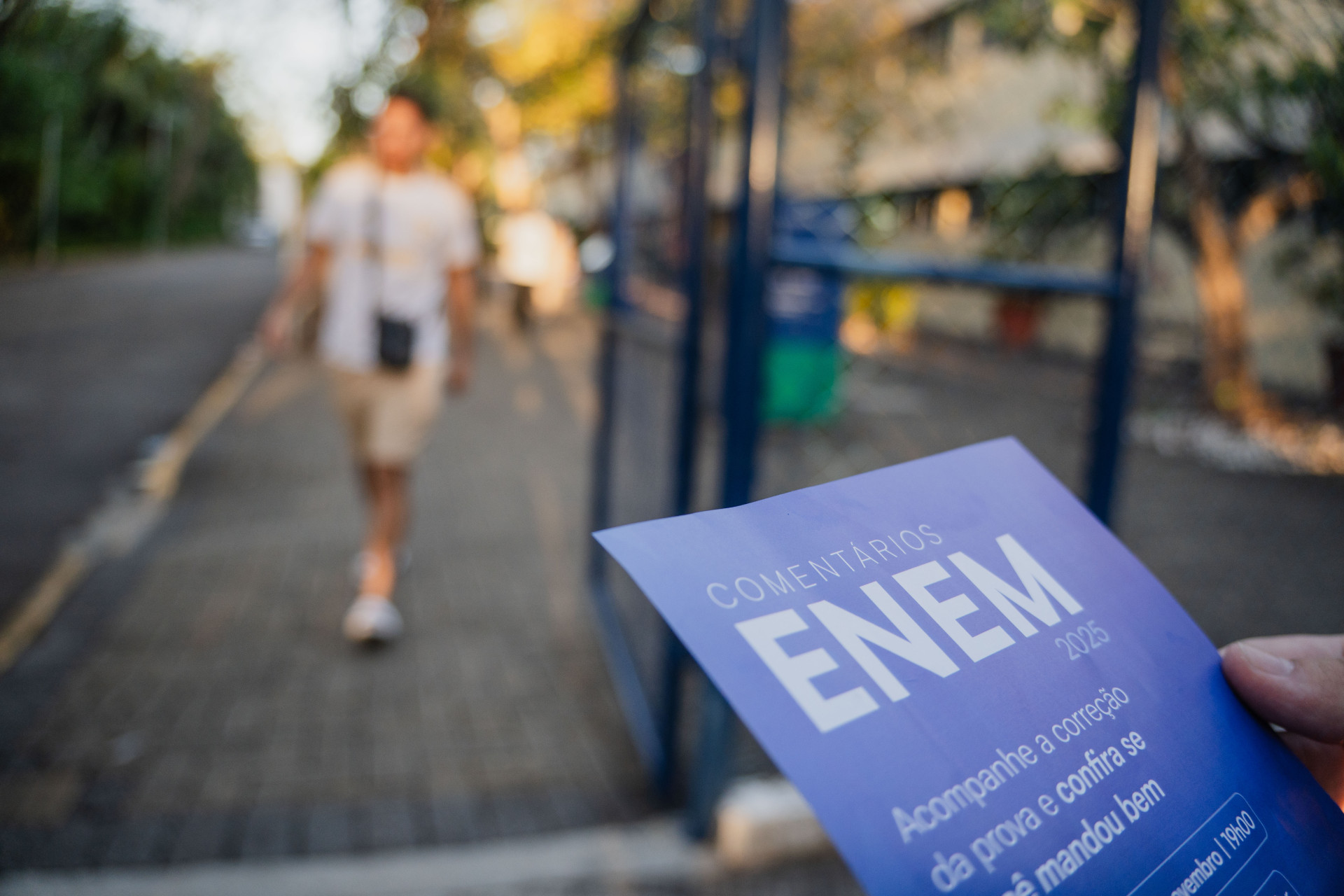 Enem 2025 voltou a conectar ciência e cotidiano nas questões; participantes respondem 45 questões de matemática e 45 de ciências da natureza (biologia, física e química). (Foto: Fernanda Barros/ O Povo)