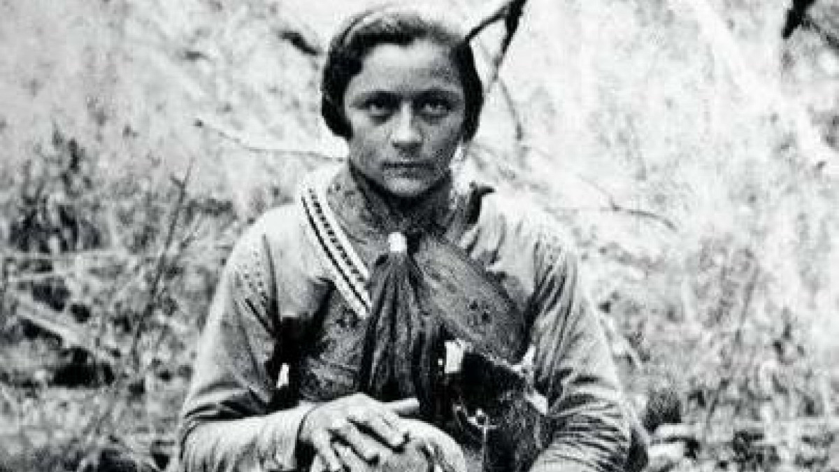 Foto histórica que apresentou Maria Bonita ao mundo foi publicada em primeira mão pelo  O POVO em 29 de dezembro de 1936 