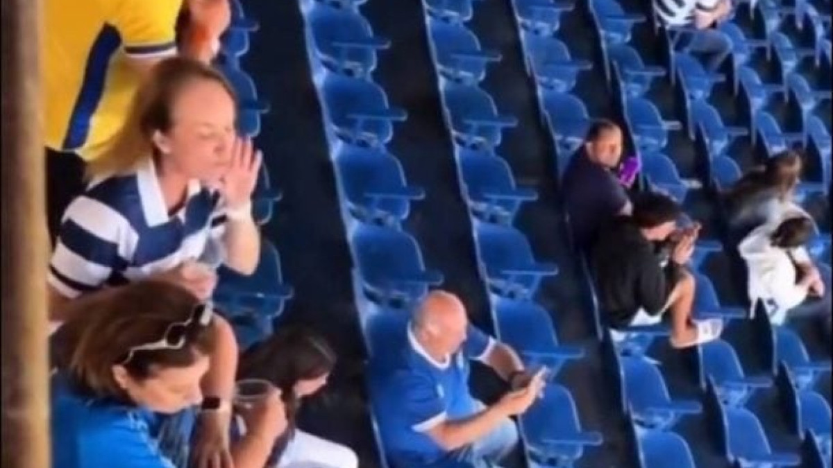 Argumentação da torcedora é de que o clima hostil no jogo, no último final de semana, lhe influenciou a ter o comportamento