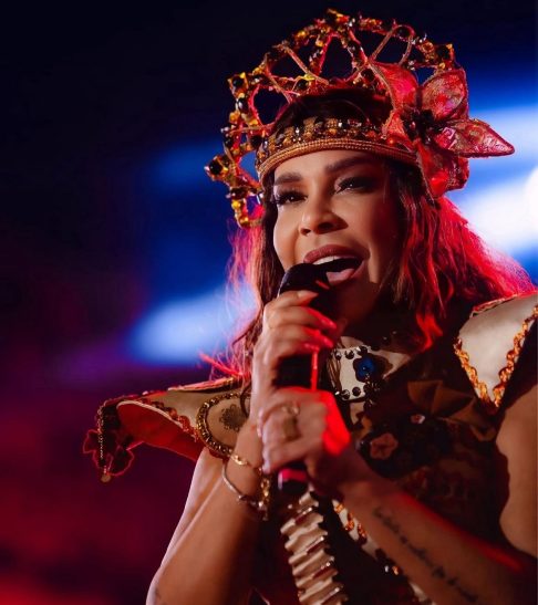 Vocês foram e sempre serão o maior motivo de tudo isso ter feito sentido. A história não para por aqui!, concluiu Silvânia. 