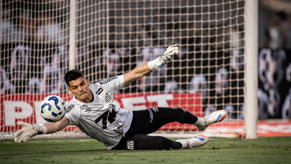 O Santos vai enfrentar o Mirassol hoje, 19, pelo Brasileirão. 