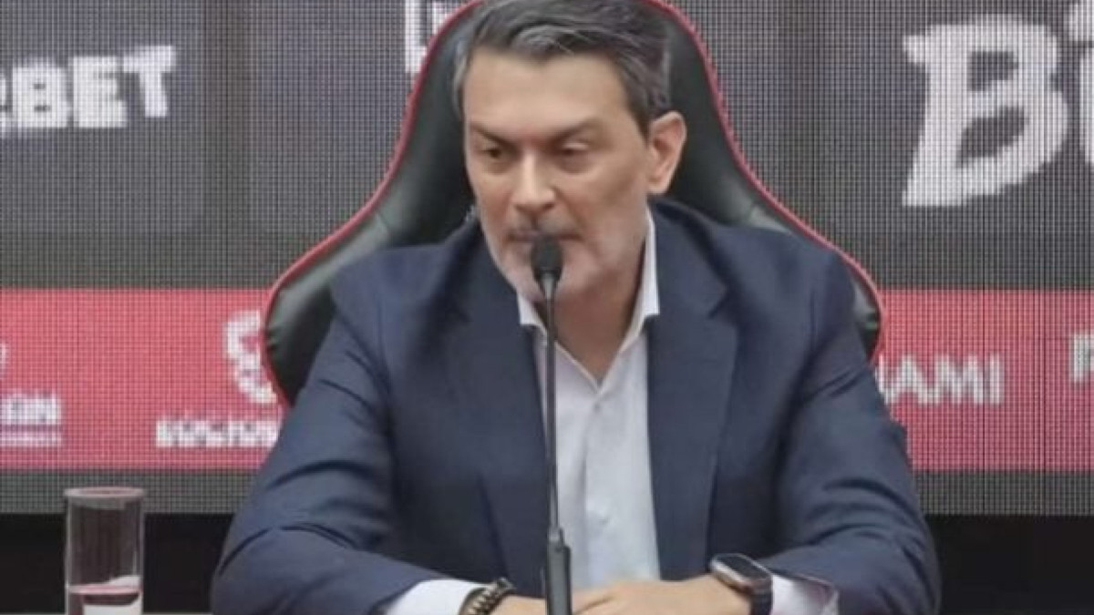 Rui Costa espera recuperação total do meia para falar sobre sequência do contrato, que termina no fim de 2027