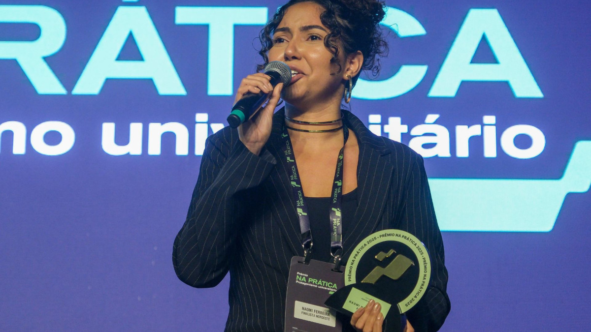 Após impactar saúde de mais de 300 mulheres, estudante da UFC Naomi Nascimento Ferreira ganha viagem a China como prêmio