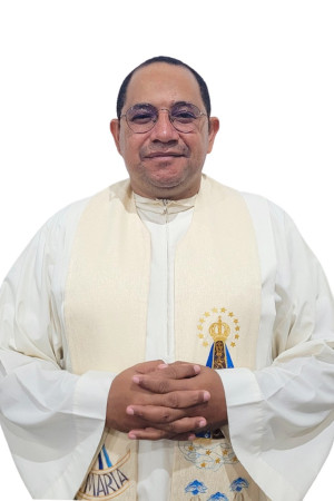 Pe. Abimael Francisco do Nascimento, pároco da Paróquia Santo Antônio, em Itaitinga, e professor na Faculdade Católica de Fortaleza(Foto: Arquivo Pessoal)