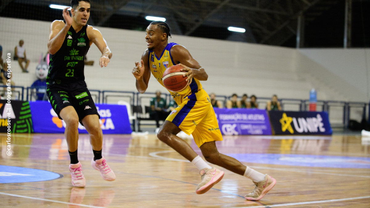 Fortaleza Basquete Cearense venceu o Bauru no ginásio da Unifor, em Fortlaeza
