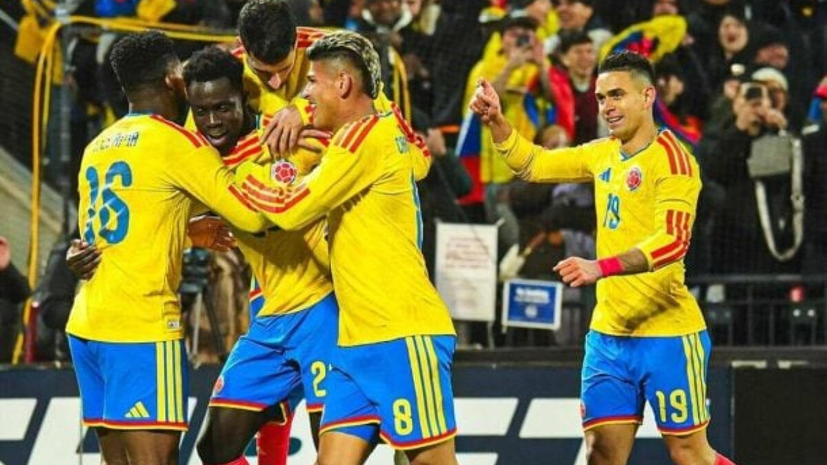 Atletas foram perseguidos após ida às compras em dia de folga, mas a polícia interceptou os suspeitos e evitou o ataque