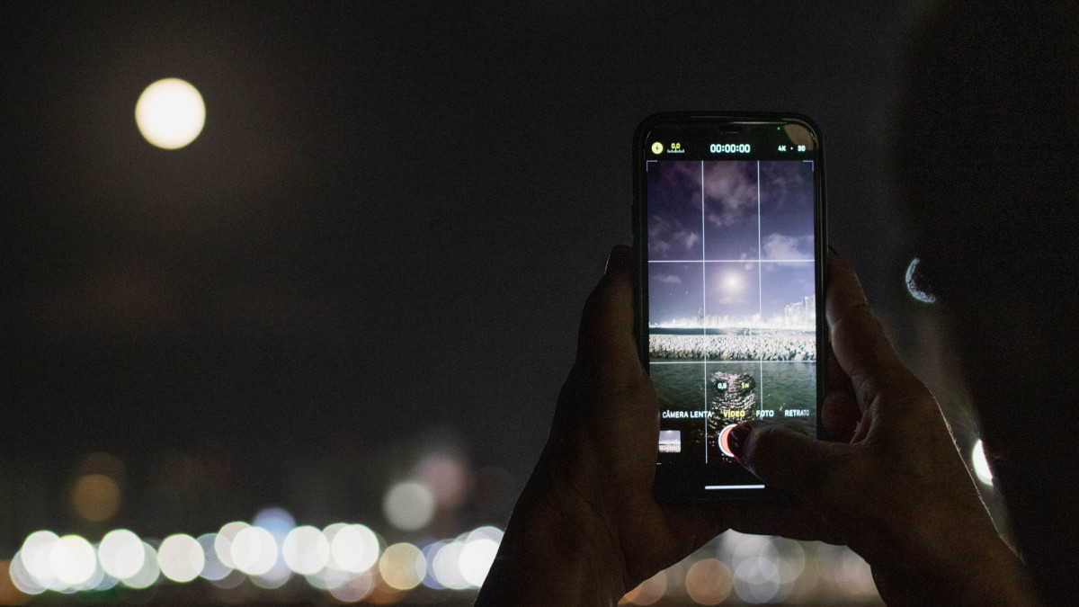 Veja em qual fase da lua estamos neste domingo, dia 23 de novembro de 2025; e confira o calendário lunar completo do mês 