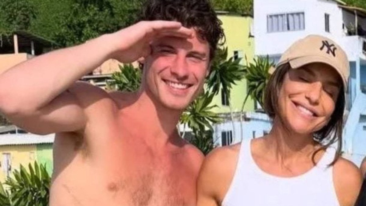 Cantora brasileira é uma das torcedores mais ilustres do Rubro-Negro e também 