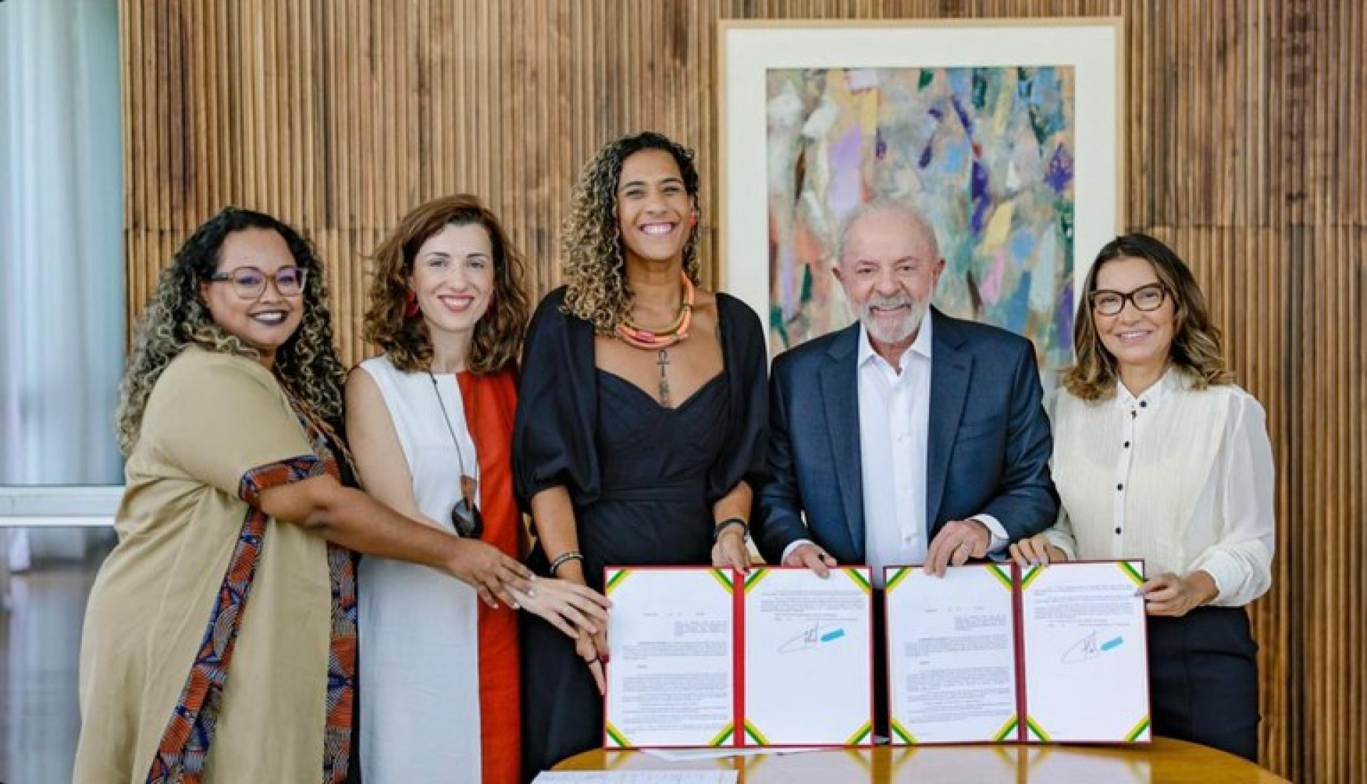 Decretos de interesse social impactam mais de cinco mil famílias brasileiras (Foto: Ricardo Stuckert)