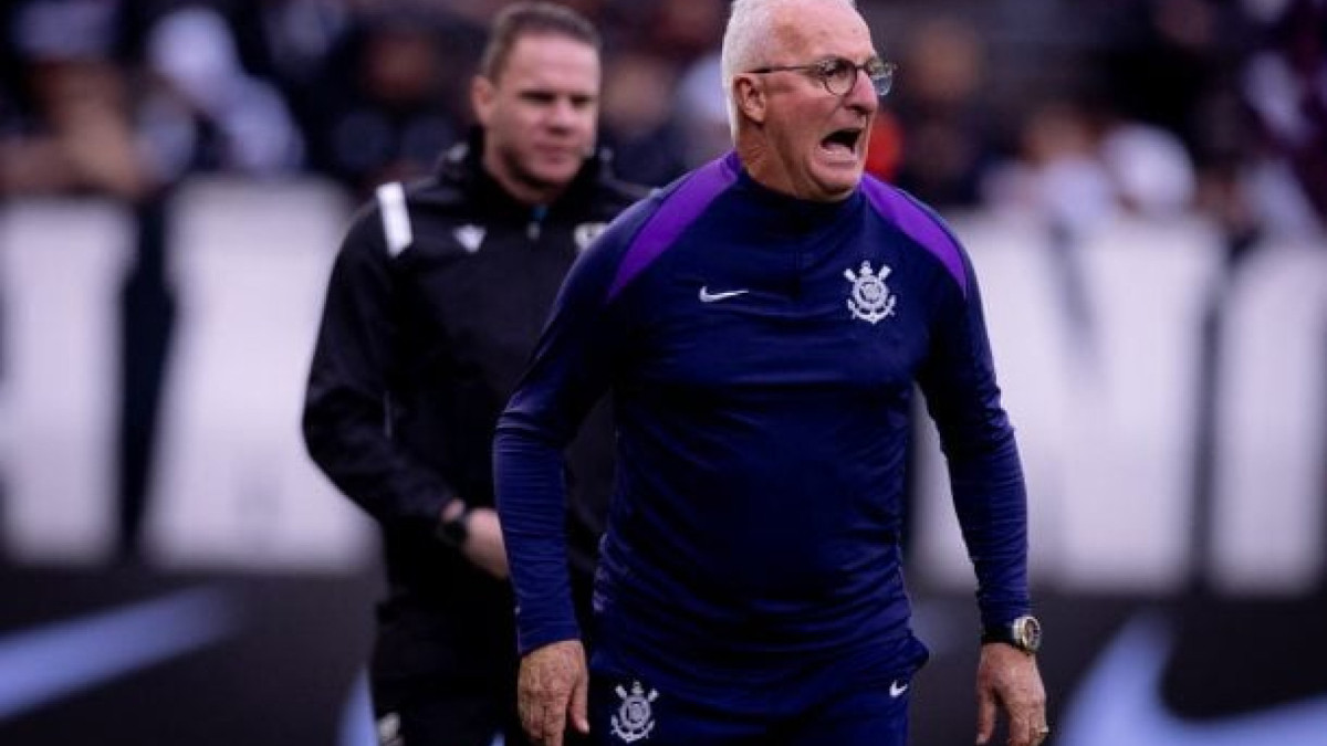 Técnico do Corinthians reconhece superioridade do Cruzeiro, mas garante postura diferente na semifinal do mata-mata