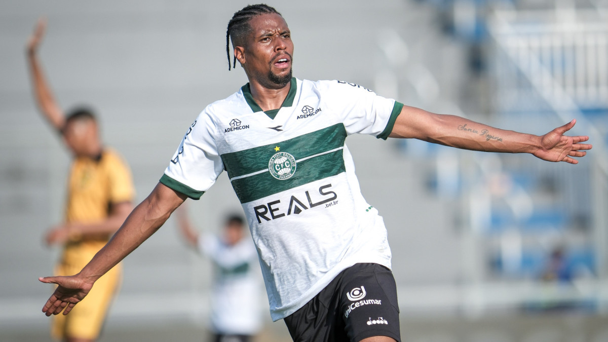 Ex-Ceará, Iury Castilho foi o autor gol que deu o título ao Coxa