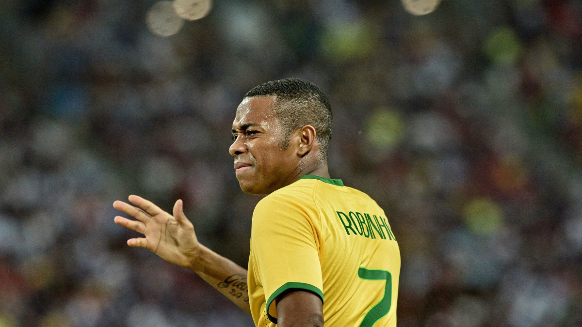 Robinho pediu para ser transferido de Tremembé após repercussão da série; veja detalhes