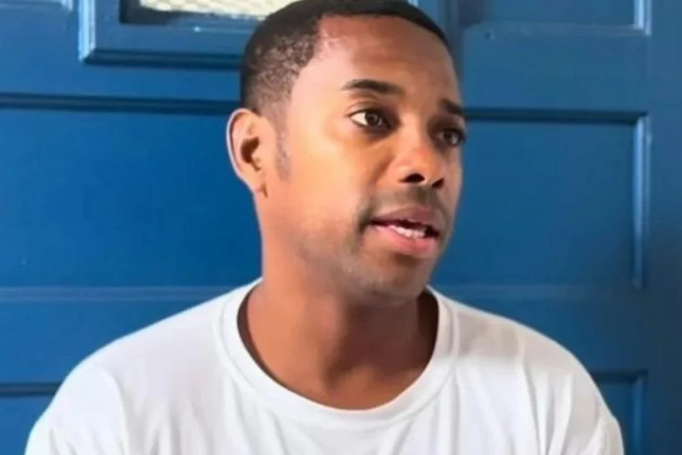 Robinho fala sobre sua rotina na penitenciaria de Tremembé