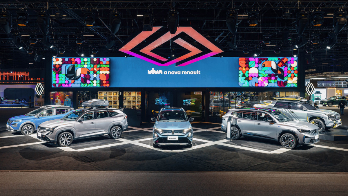 Estande da Renault no Salão 2025