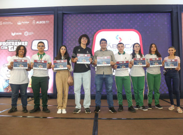 Alunos classificados para apresentação dos projetos de games na edição 2024 do Fábrica de Programadores. O pódio foi inteiramente conquistado por mulheres. 