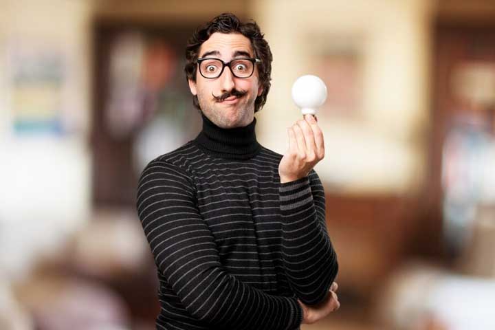 No caso da troca de lâmpadas, 25% dos questionados dizem que as altas temperaturas das peças são a justificativa para não fazer a substituição. 

