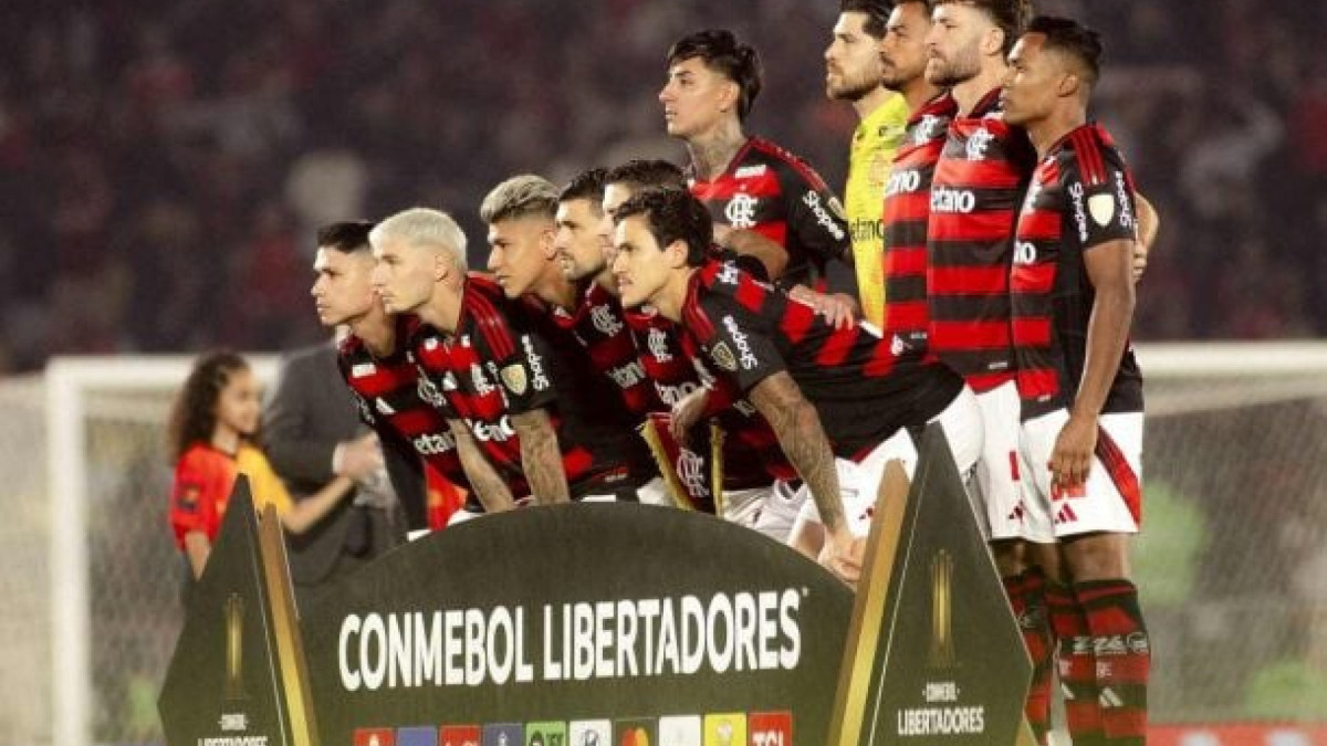 Com chances de ser campeão brasileiro nesta terça-feira, Rubro-Negro encara o Palmeiras pelo tetra da Libertadores neste sábado (29), em Lima