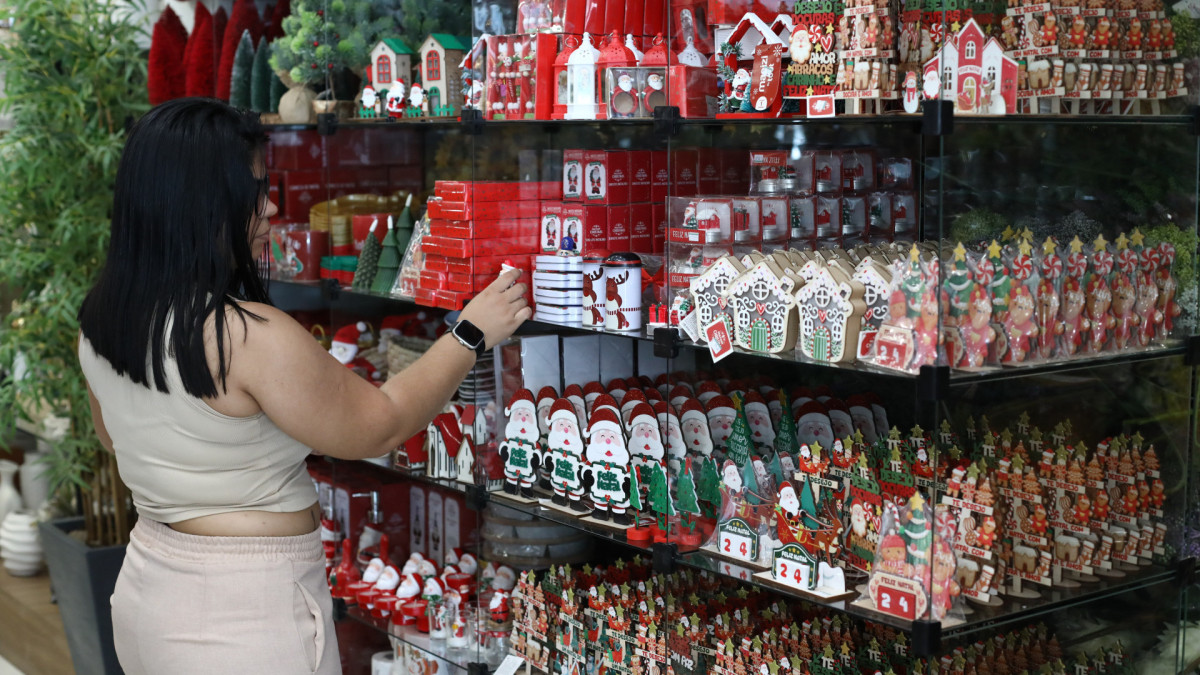 2025 tem a possibilidade de ser o melhor Natal para o comércio desde 2014, afirma pesquisa