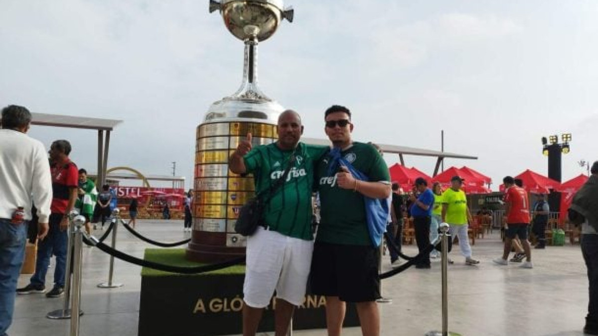 Comentários são os mais animados com a declaração do treinador. Mas a torcida avisa: é preciso uma barca para tirar os jogadores que não rendem