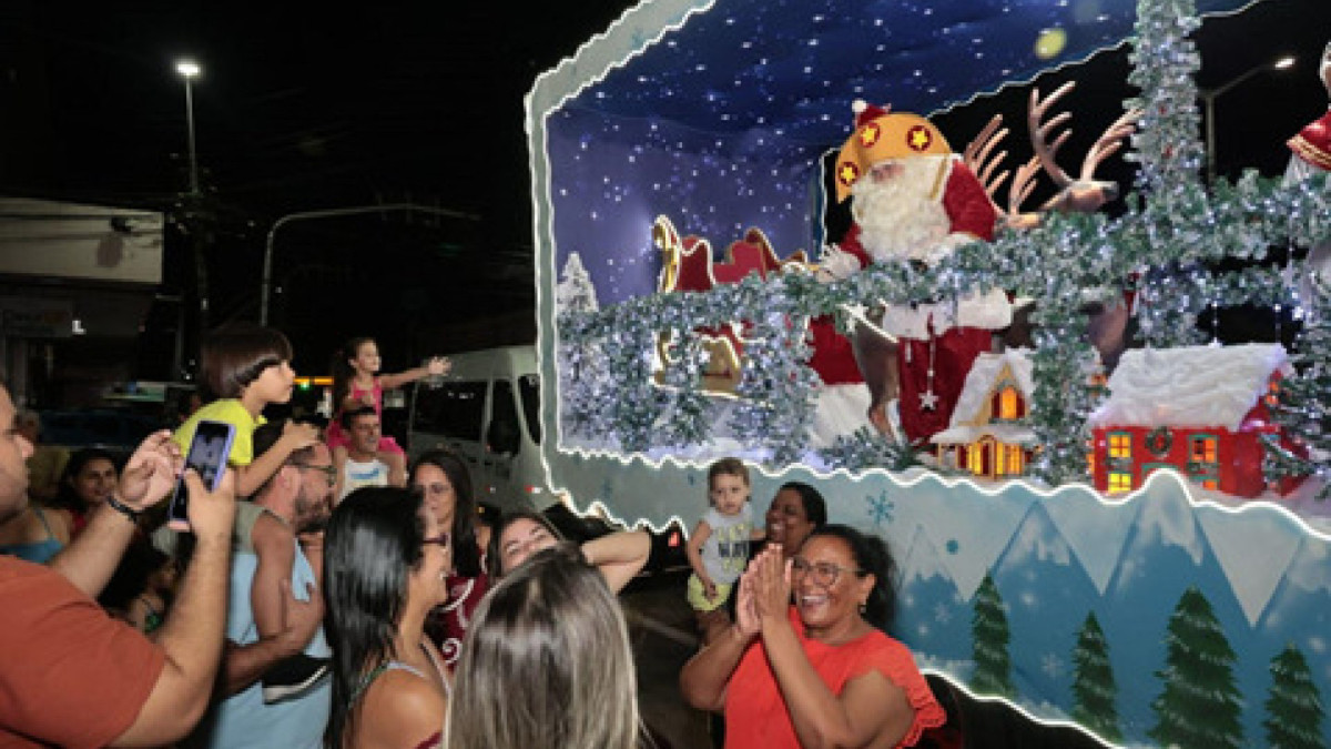Coral do Ceará Natal de Luz irá passar por diversos bairros de Fortaleza durante o mês de dezembro
