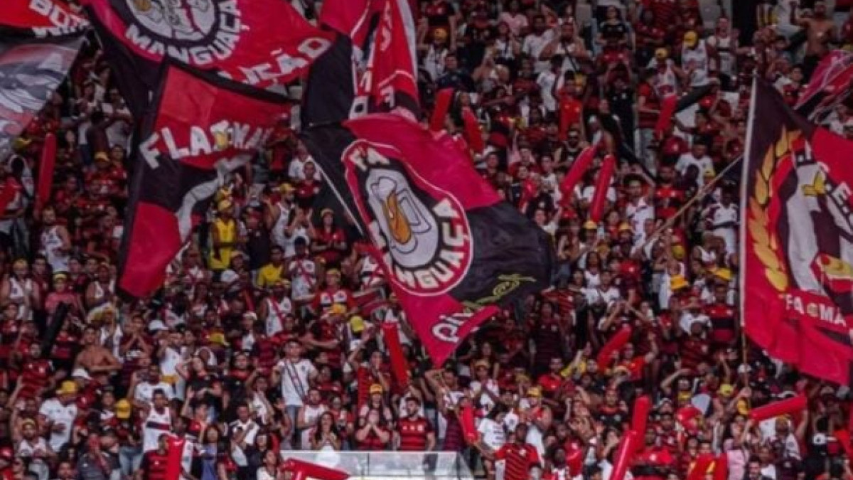 Torcedores rubro-negros poderão acompanhar o confronto com o Palmeiras, que ocorre em Lima, na parte interna do emblemático estádio