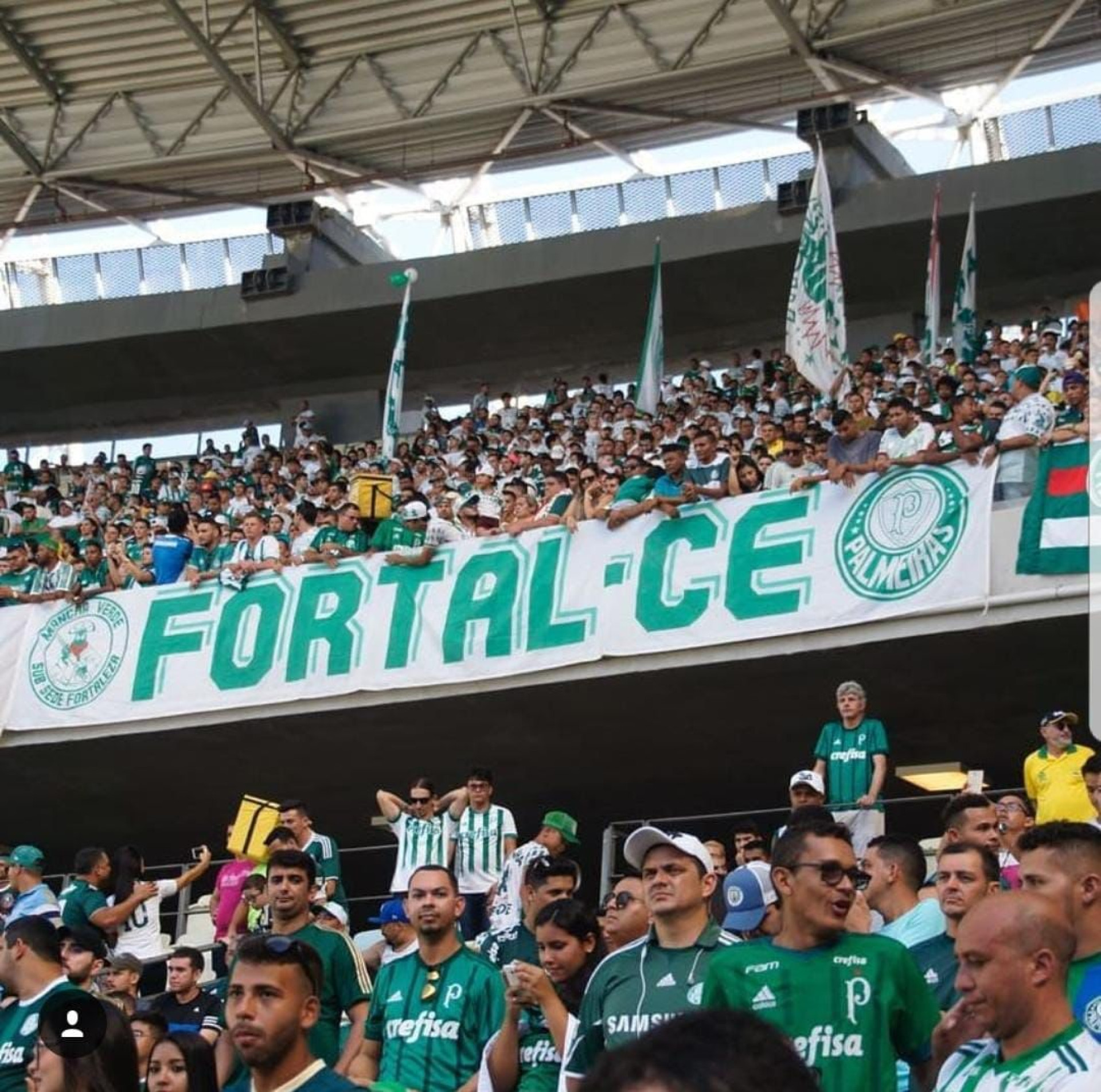 Torcida Mancha Fortal se reúne em casa de show de Fortaleza para acompanhar a final da Libertadores