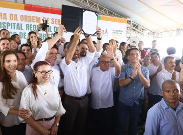 Em evento neste sábado, 29, governador Elmano de Freitas assinou autorização de início das obras do Hospital Regional do Maciço de Baturité  