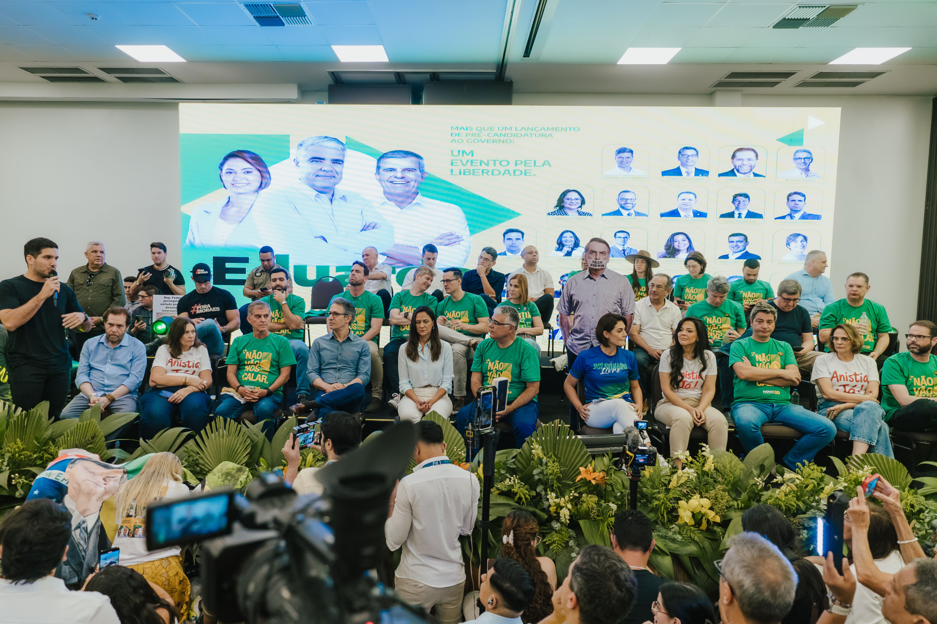 Lançamento da pré-candidatura de Eduardo Girão ao governo do Ceará, marcada por críticas da ex-primeira dama Michelle Bolsonaro (Foto: JÚLIO CAESAR)