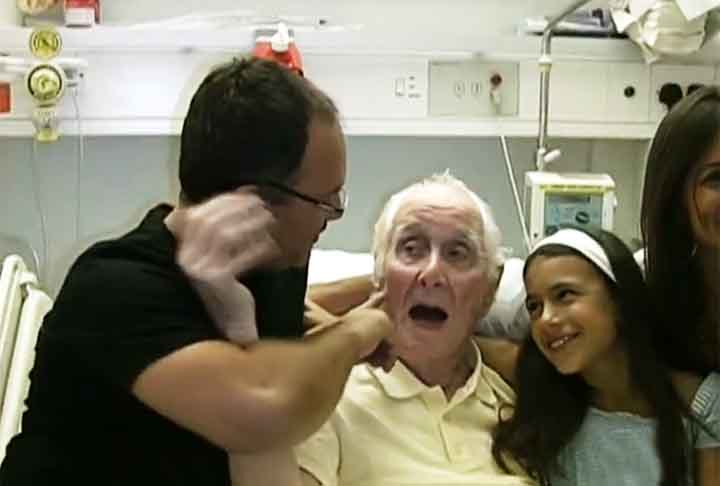 Com a saúde fragilizada, Biggs foi libertado em 2009 e morreu em um asilo para idosos quatro anos mais tarde, aos 84 anos. 
