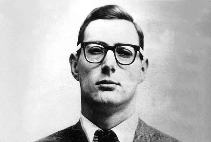 De acordo com as investigações conduzidas à época, Bruce Reynolds (foto), líder do bando ao lado de Ronald Biggs, foi avisado por um informante de Glasgow que o comboio havia partido com os milionários depósitos bancários na bagagem. 
