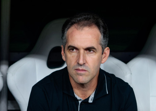 FORTALEZA-CE, BRASIL, 29-10-2025: Léo Condé Ceará x Cruzeiro empatam pela Serie A do Brasileirão no Estádio Castelão. (Foto: Samuel Setubal/O Povo)