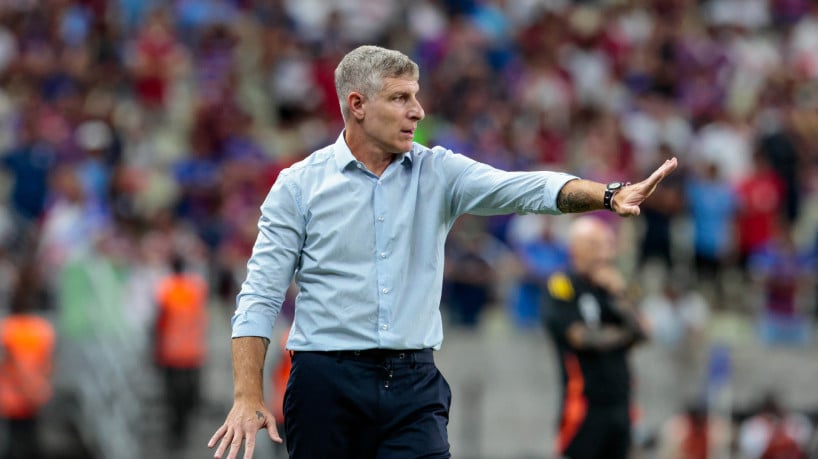 FORTALEZA, CEARÁ, BRASIL, 01-12-2025: Palermo Fortaleza x Atletico Mineiro pelo Campeonato Brasileiro Serie A na Arena Castelão. (Foto: Samuel Setubal/ O Povo) 