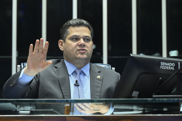 Davi Alcolumbre, no plen&aacute;rio do Senado Federal(Foto: Carlos Moura/Ag&ecirc;ncia Senado)