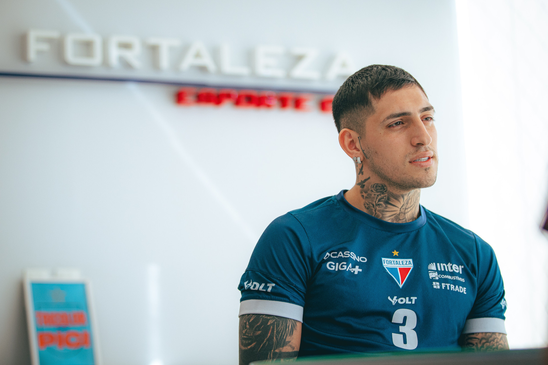 Gastón Ávila em entrevista exclusiva ao Esportes O POVO (Foto: Mateus Lotif/ Fortaleza EC)