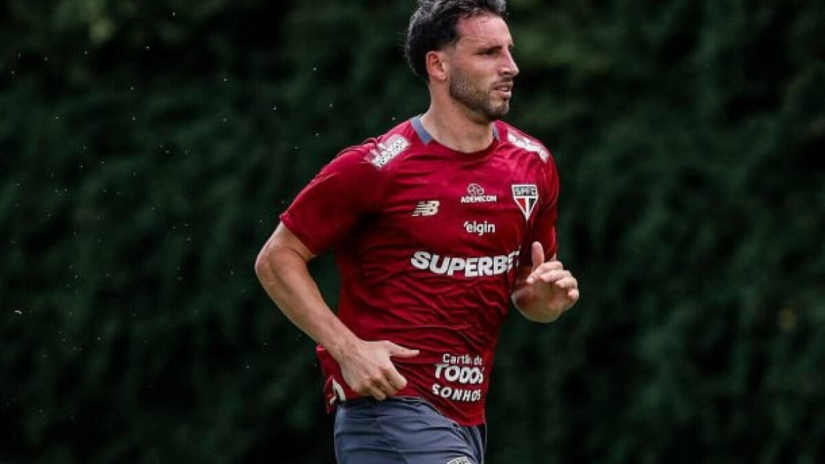 Tricolor não pagou comissão para antigo representante do argentino e está impedido pela Fifa de realizar contratações 