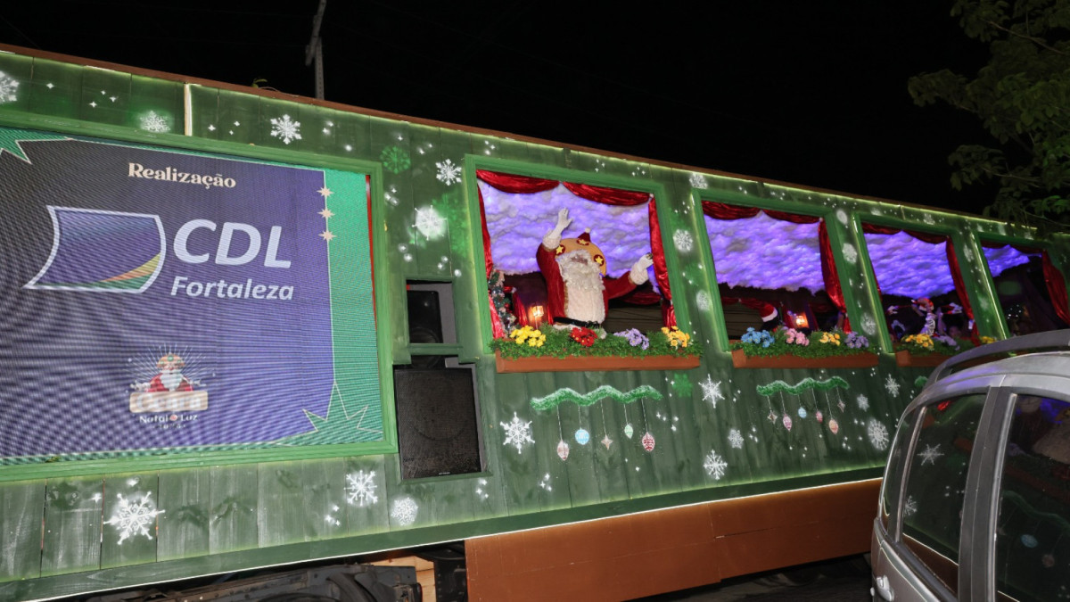 Apresentação percorre por bairros da Capital