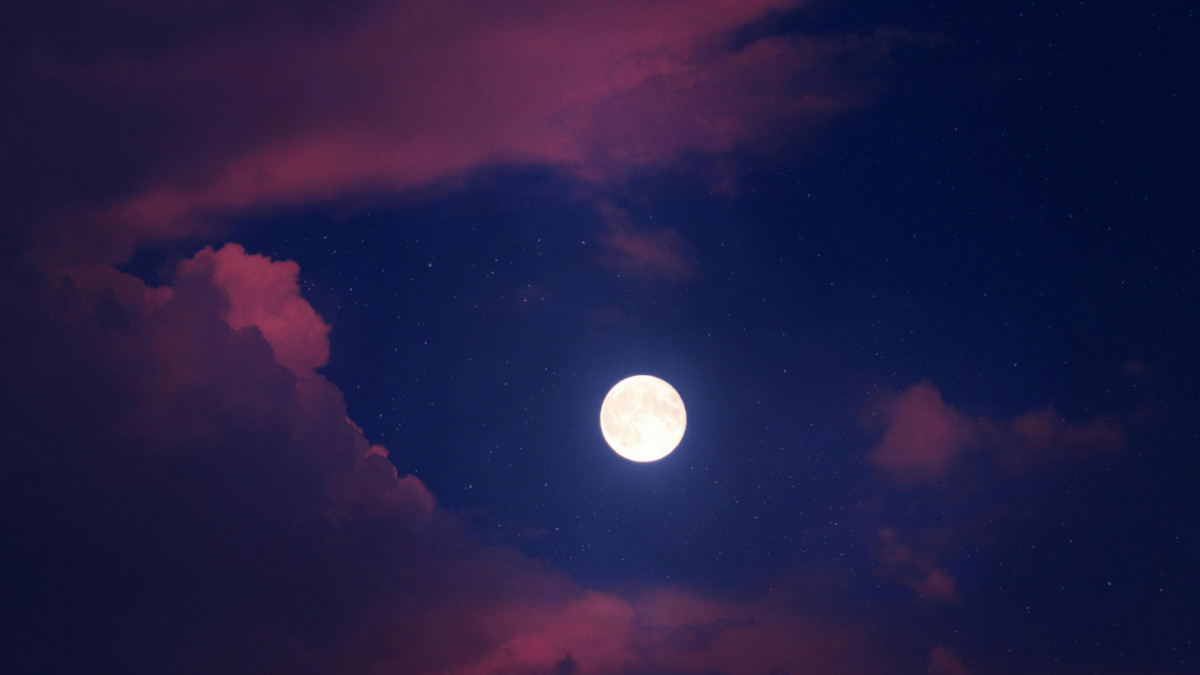 Veja em qual fase da lua estamos nesta segunda-feira, dia 8 de dezembro de 2025; e confira o calendário lunar completo do mês 