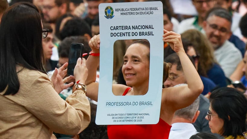 ￼CARTEIRA tem validade de 10 anos  