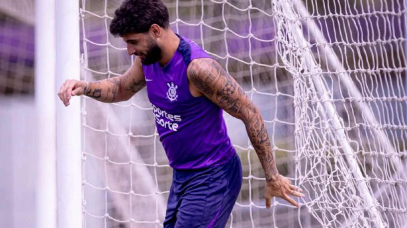 Atacante apresentou edema na sínfise púbica e sobrecarga muscular, mas tendência é que esteja à disposição para o duelo contra o Cruzeiro 