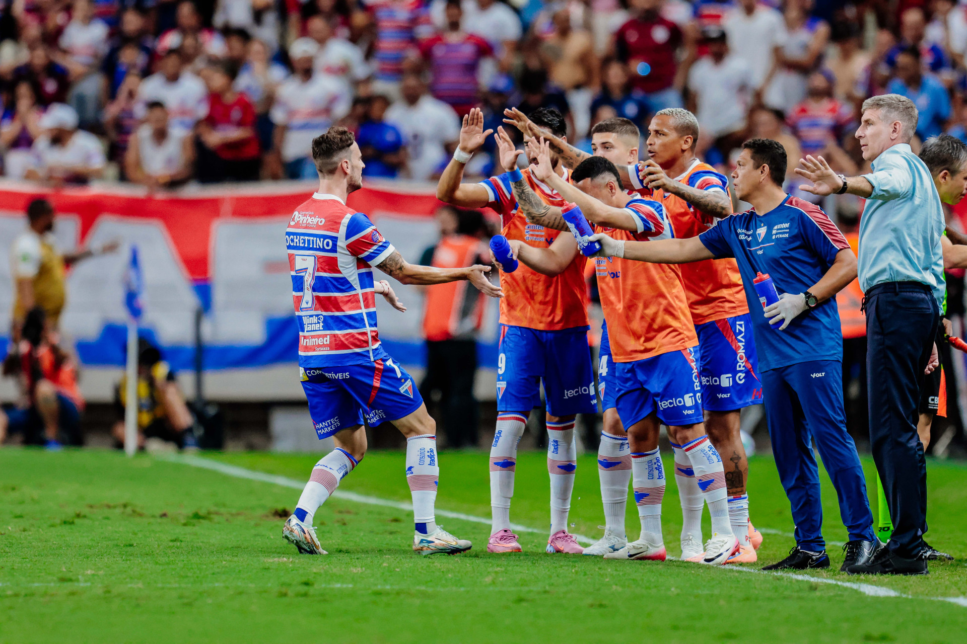 Fortaleza bateu o Corinthians no Castelão (Foto: Samuel Setubal)