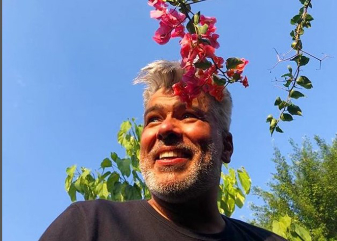 Atualmente, aos 61 anos, o ator vive mais afastado dos holofotes, dedicando-se à criação de cavalos e pecuária em seu Haras Kirk, que fica em Minas Gerais.