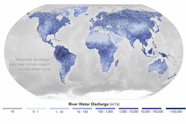 O estudo também quantificou a descarga de água dos rios para os oceanos. As regiões marcadas em cinza exemplificam o uso intenso de água pelos humanos.