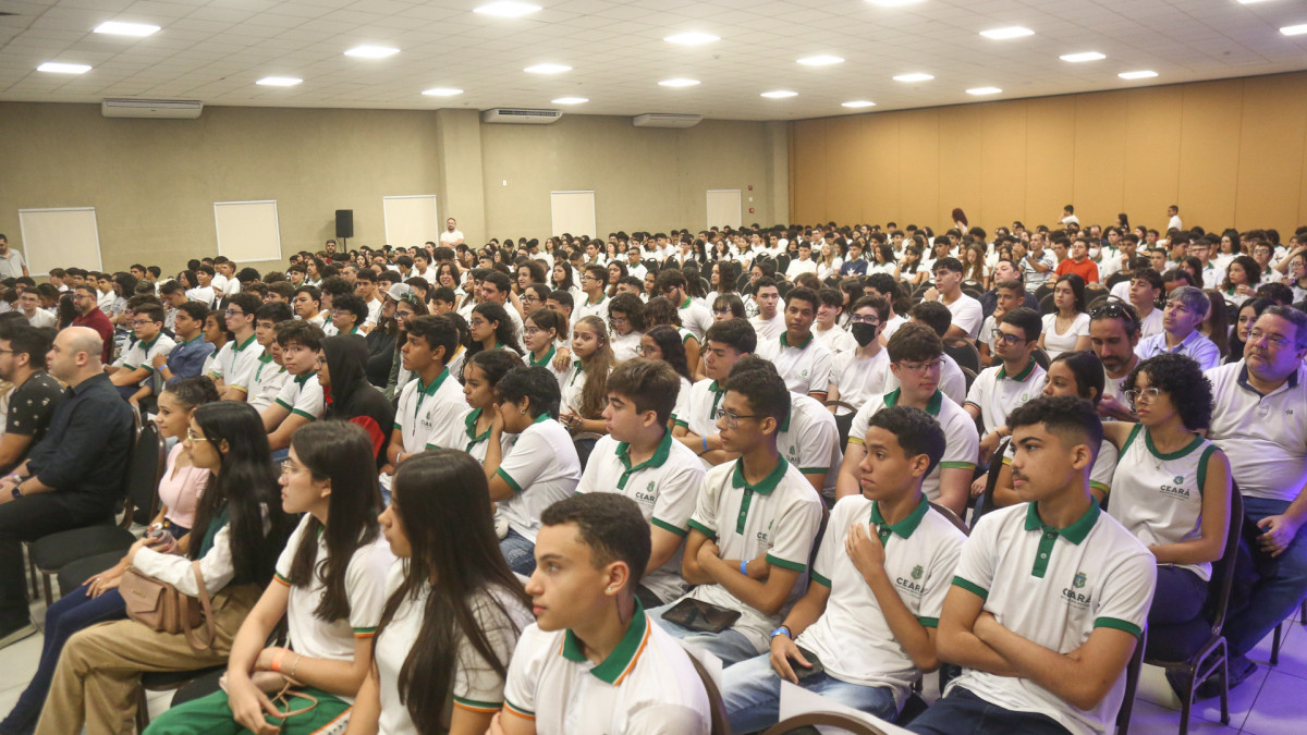Além das palestras, o evento celebra o trabalho dos alunos finalistas, que desenvolveram jogos autorais explorando mecânicas, narrativas e experiências próprias
