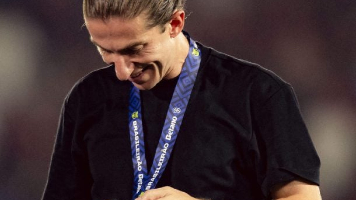 Treinador acumula títulos em pouco mais de um ano de trabalho