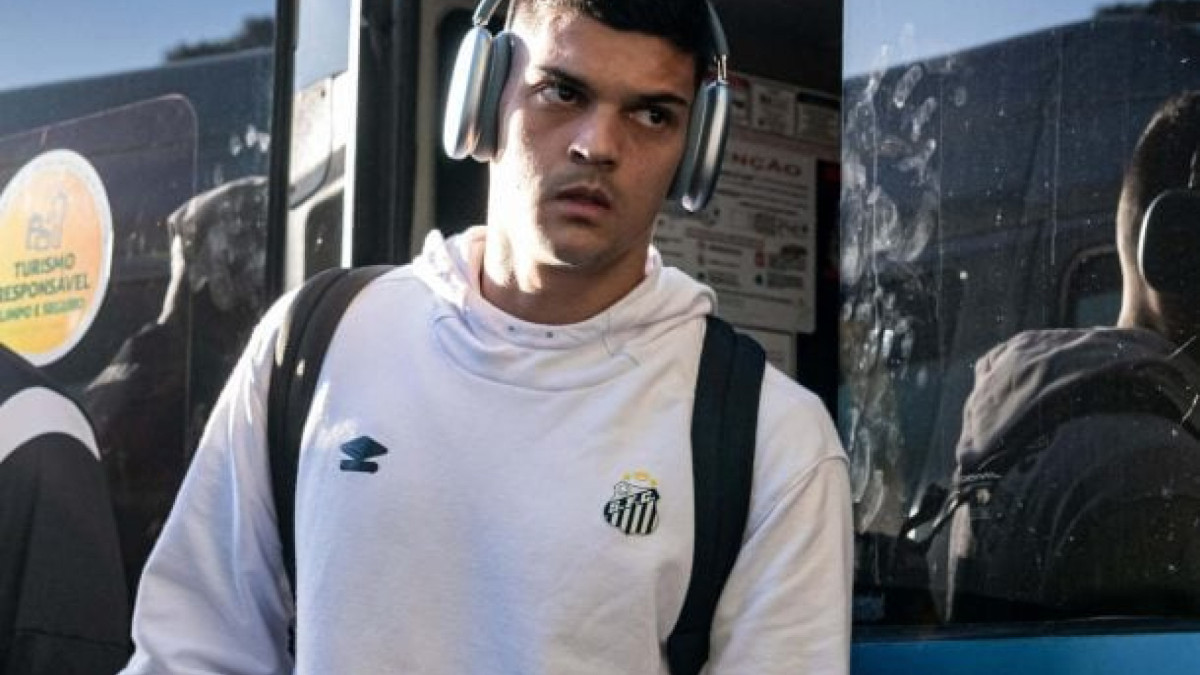 Procurado pelo Flamengo, goleiro reforça gratidão ao Peixe e diz que futuro será definido após o fim do Brasileirão