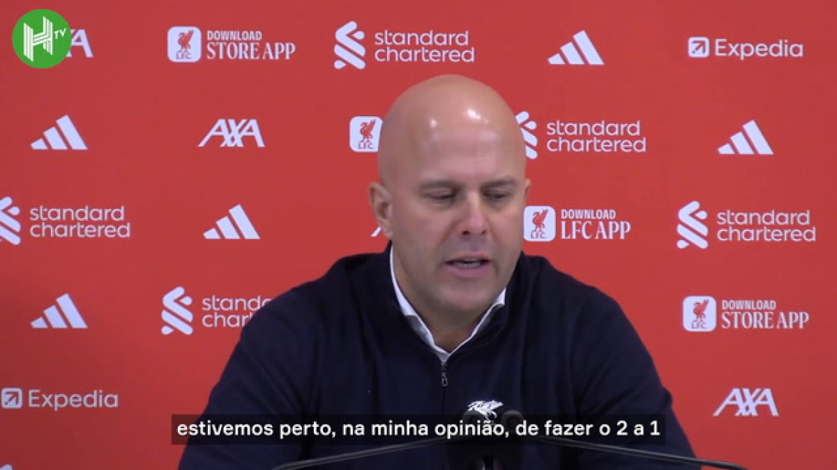 Slot: A arrancada de Chiesa garantiu o ponto do Liverpool