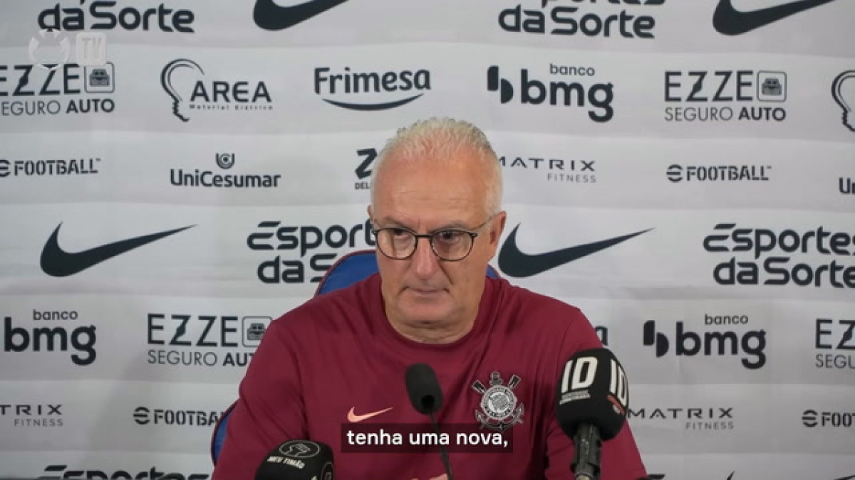 Dorival atualiza sobre lesões de Memphis, Garro e Yuri Alberto