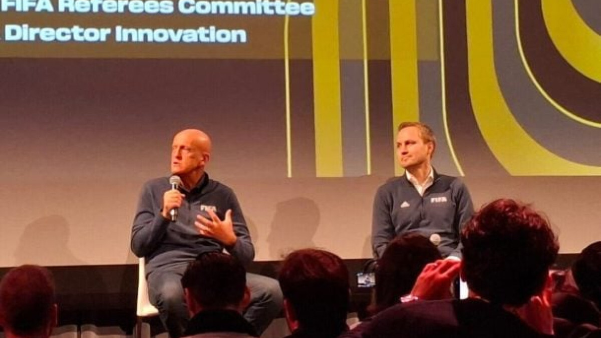 Chefe de arbitragem da entidade, Pirluigi Collina avalia mais influência do VAR nas partidas a partir do Mundial de 2026 